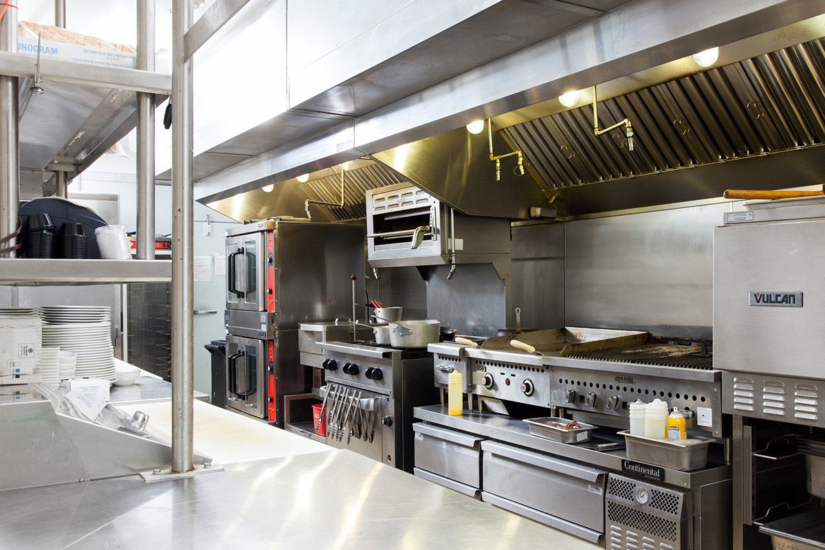 Hãy khám phá những thiết bị bếp hiện đại và chuyên nghiệp dành cho nhà hàng của chúng tôi. Sản phẩm chất lượng và đa dạng, mang đến sự tiện nghi và hài lòng cho mọi khách hàng.