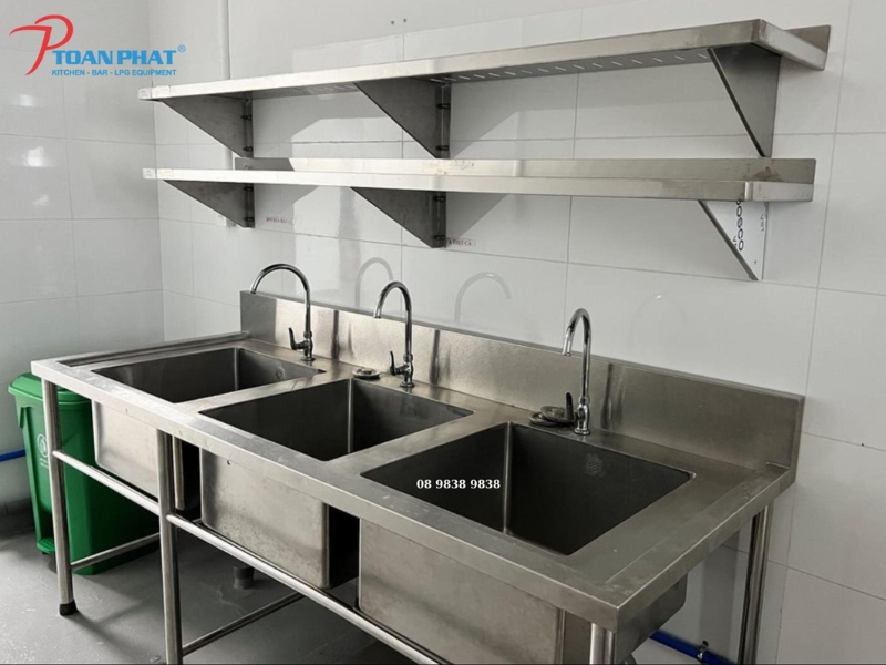 DỰ ÁN THI CÔNG BẾP NHÀ HÀNG - CHUỖI QUÁN BỤI 6 Chậu rửa inox