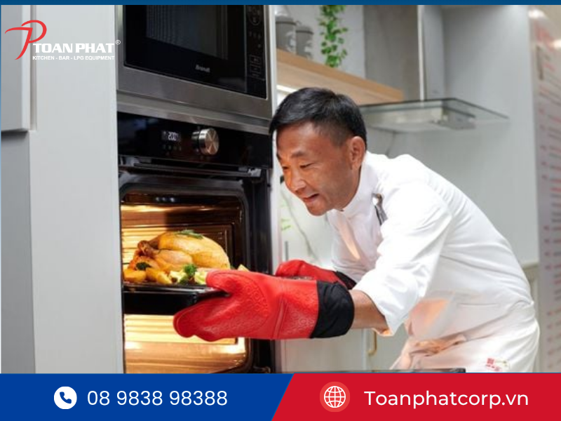 LÒ HẤP NƯỚNG ĐA NĂNG 6 KHAY UNOX PLUS 6 Lò hấp nướng đa năng 6 khay Unox Plus phù hợp với đầu bếp chuyên nghiệp