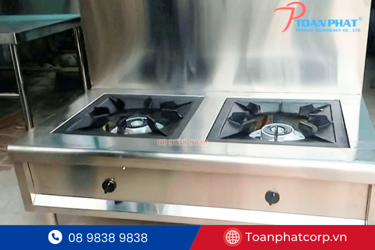 Bếp hầm công nghiệp dung tích 50–100L, giữ nhiệt ổn định cho các món hầm lâu