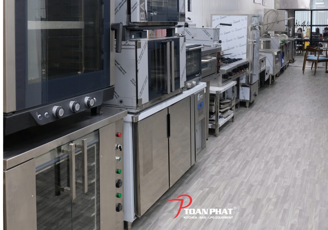 BÀN MÁT CÔNG NGHIỆP CÁNH INOX OKINAGA 1M8 LINE 750 3 Showroom bếp công nghiệp Toàn Phát