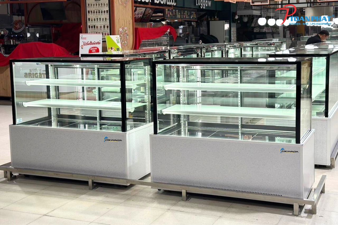 TỦ TRƯNG BÀY BÁNH 1M8 OKINAGA (TRẮNG, ĐEN, INOX) 2 Tu trung bay banh thuc te11