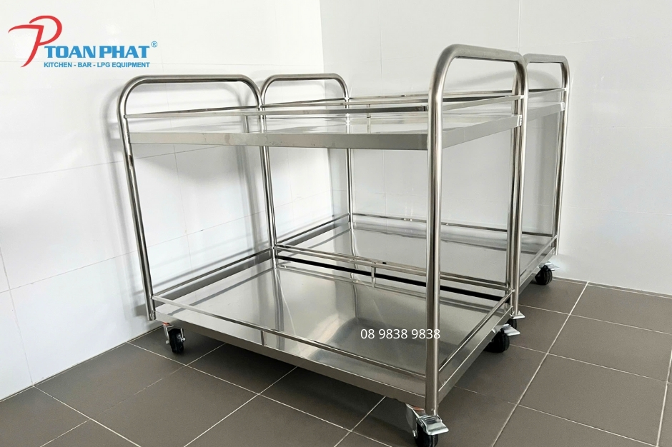 Xe đẩy 2 tầng được gia công bằng inox 304 cao cấp
