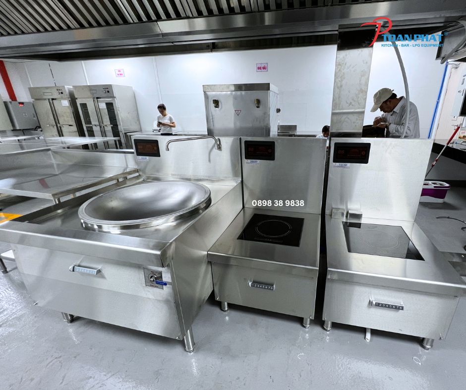BẾP Á TỪ ĐƠN LIỀN CHẢO 20KW 4 bep dien tu Toan Phat