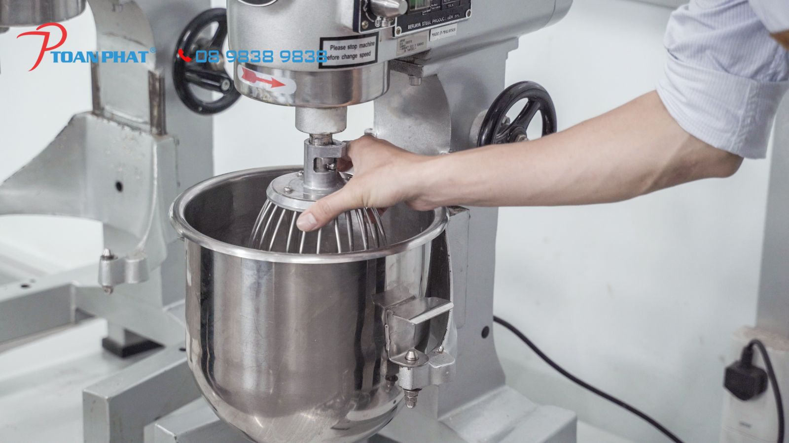 may20tron20bot20thuc20te206 3