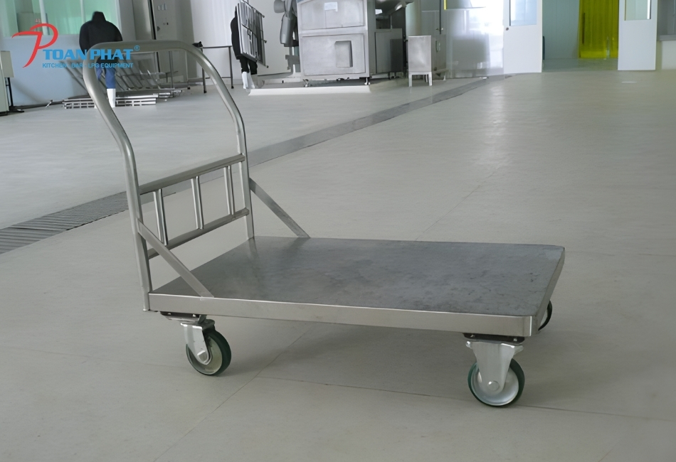 Xe đẩy hành lý được thiết kế đa năng và tiện lợi