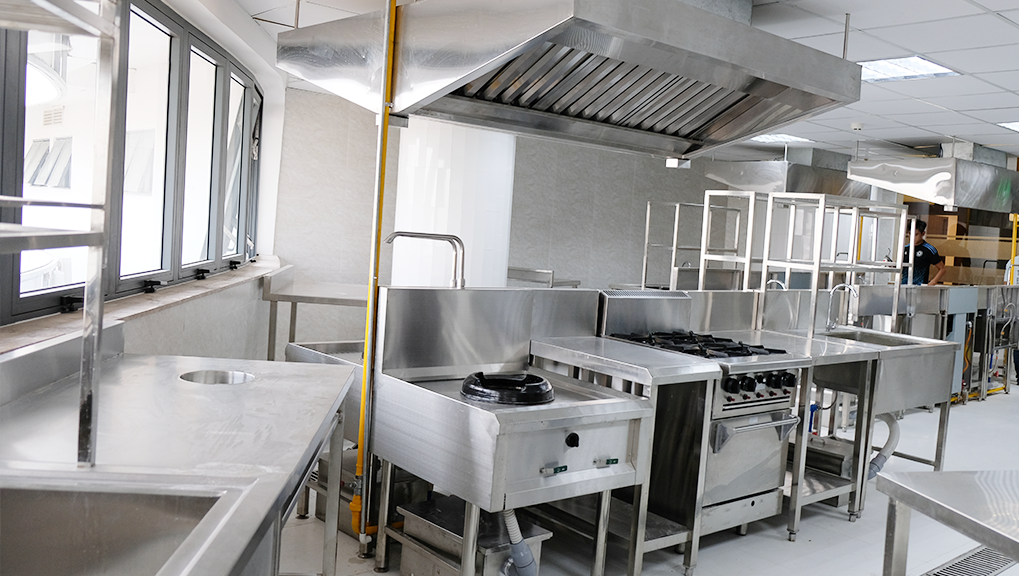 13 Những tiêu chuẩn để xây dựng bếp thực hành chuyên nghiệp cho khoa bếp ở các trường đại học