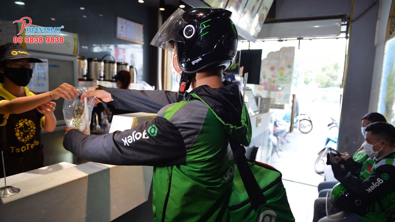 XU HƯỚNG ĐẶT ĐỒ ĂN ONLINE TẠI VIỆT NAM