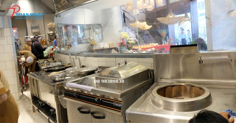 Những lưu ý quan trọng khi thiết kế bếp nhà hàng 4 bếp công nghiệp