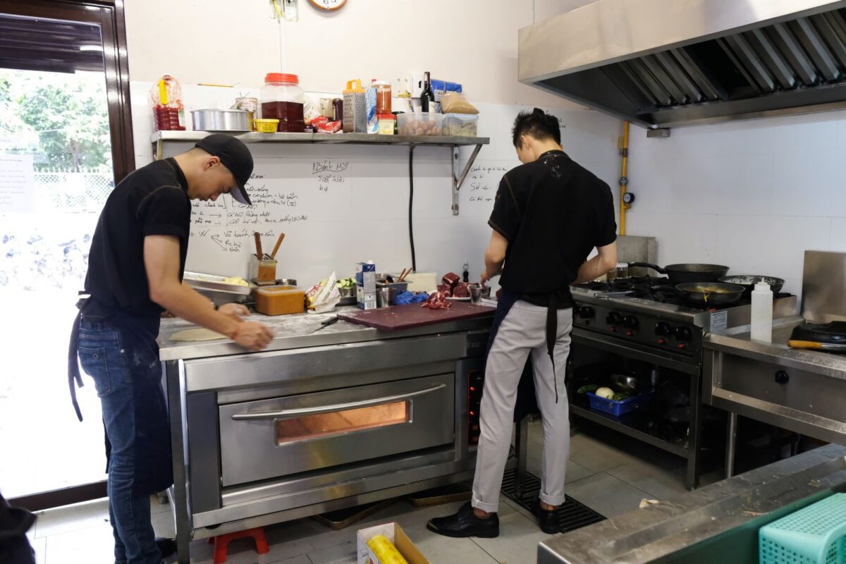 Bếp Toàn Phát
