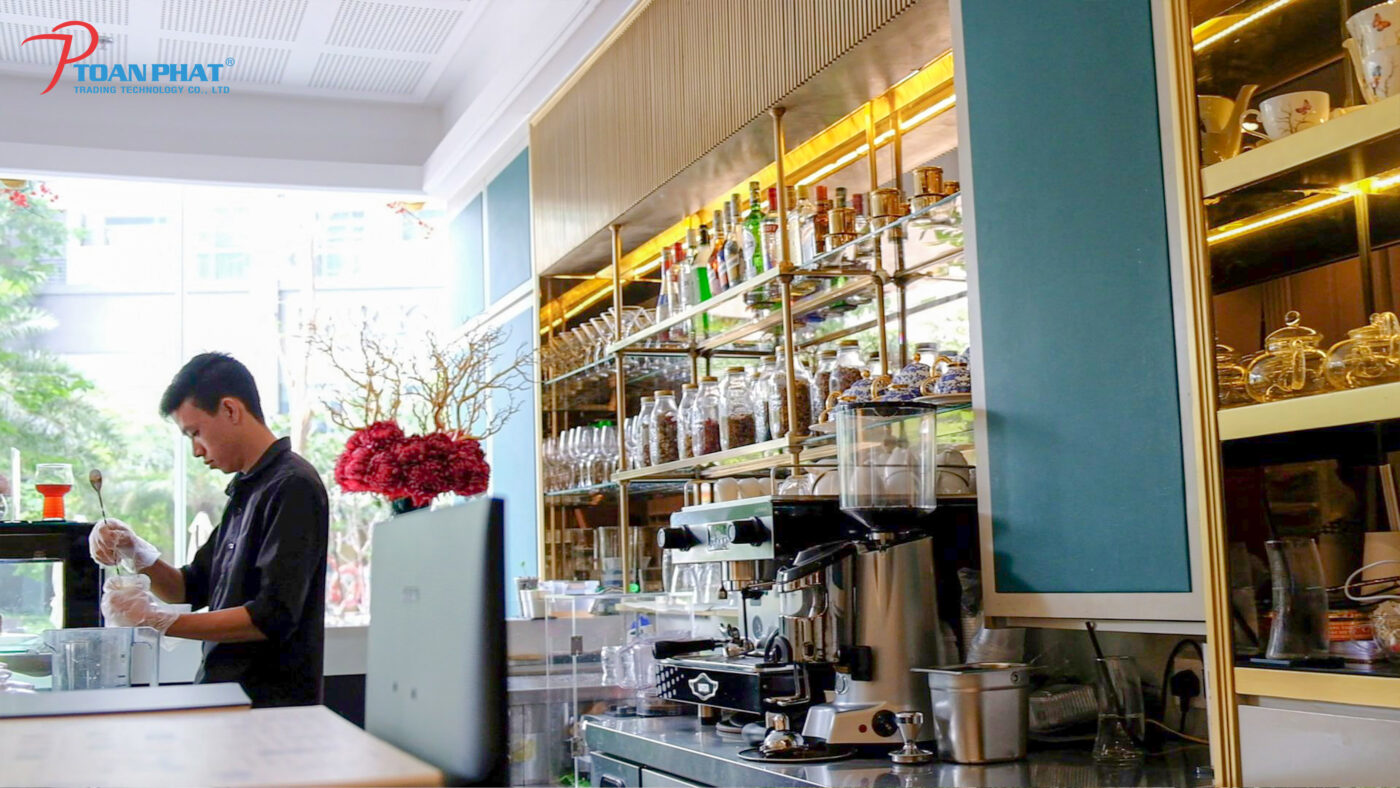 NGUYÊN LÝ THIẾT KẾ BẾP MỘT CHIỀU CHO NHÀ BẾP NHÀ HÀNG, BẾP CÔNG NGHIỆP 3 Quầy bar cafe do Toàn Phát thi công