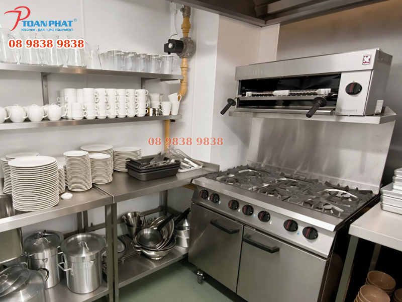 Dự án hệ thống bếp LEHA’S HOME CAFE & FURNITURE - Thi công mô hình bếp cafe theo tiêu chuẩn hiện đại 9 Hệ thống bếp được Toàn Phát lắp đặt
