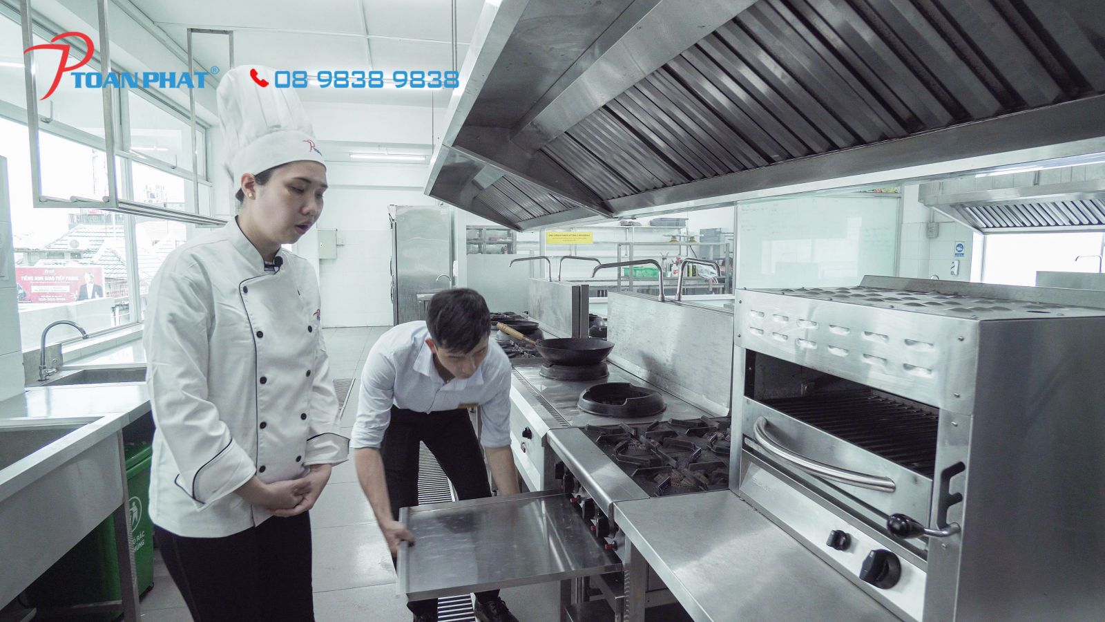 Hướng dẫn vệ sinh & lưu ý khi sử dụng bếp Âu công nghiệp