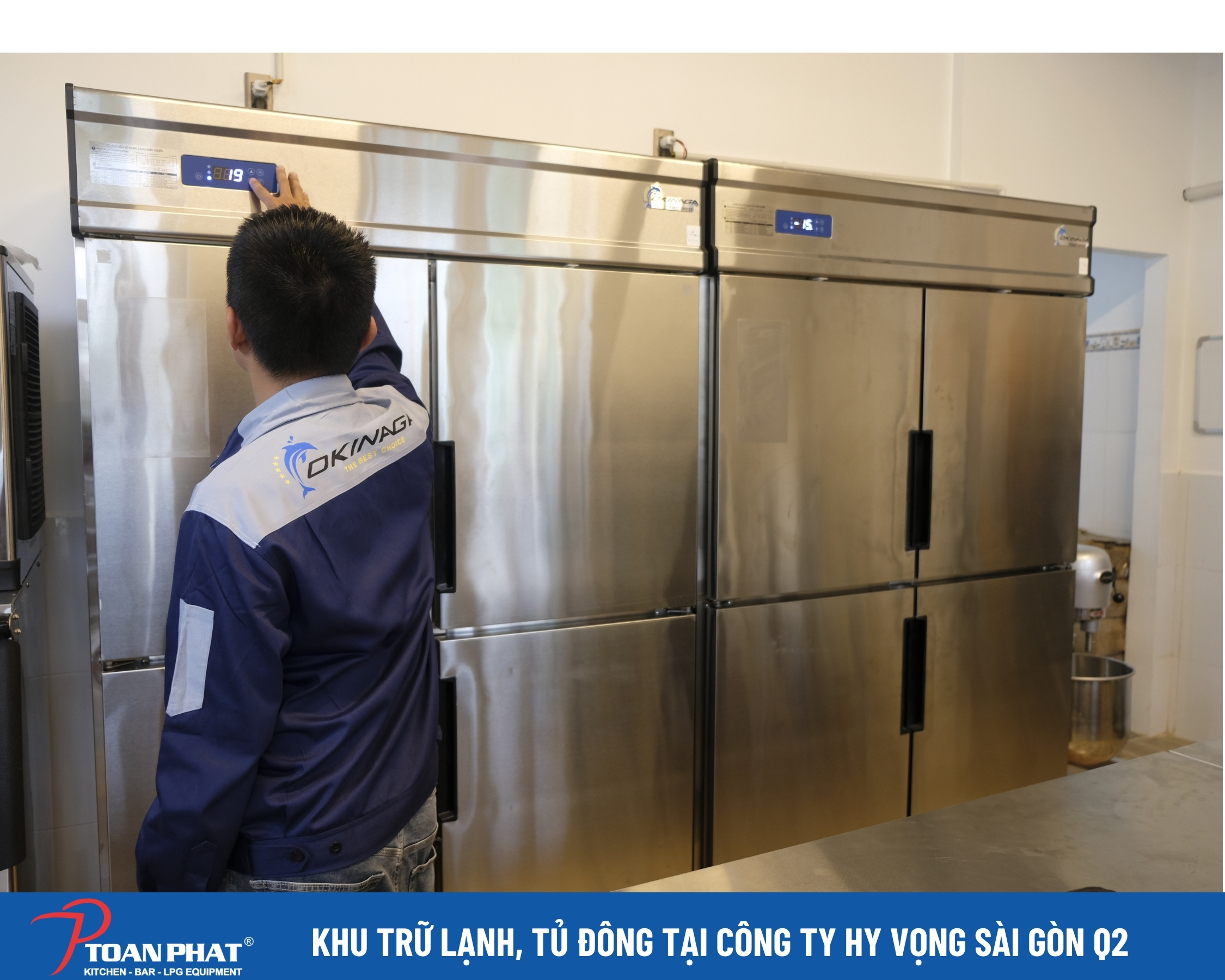 Nên mua tủ đông công nghiệp đứng hay nằm ngang phù hợp? 8 Tủ đông công nghiệp đứng