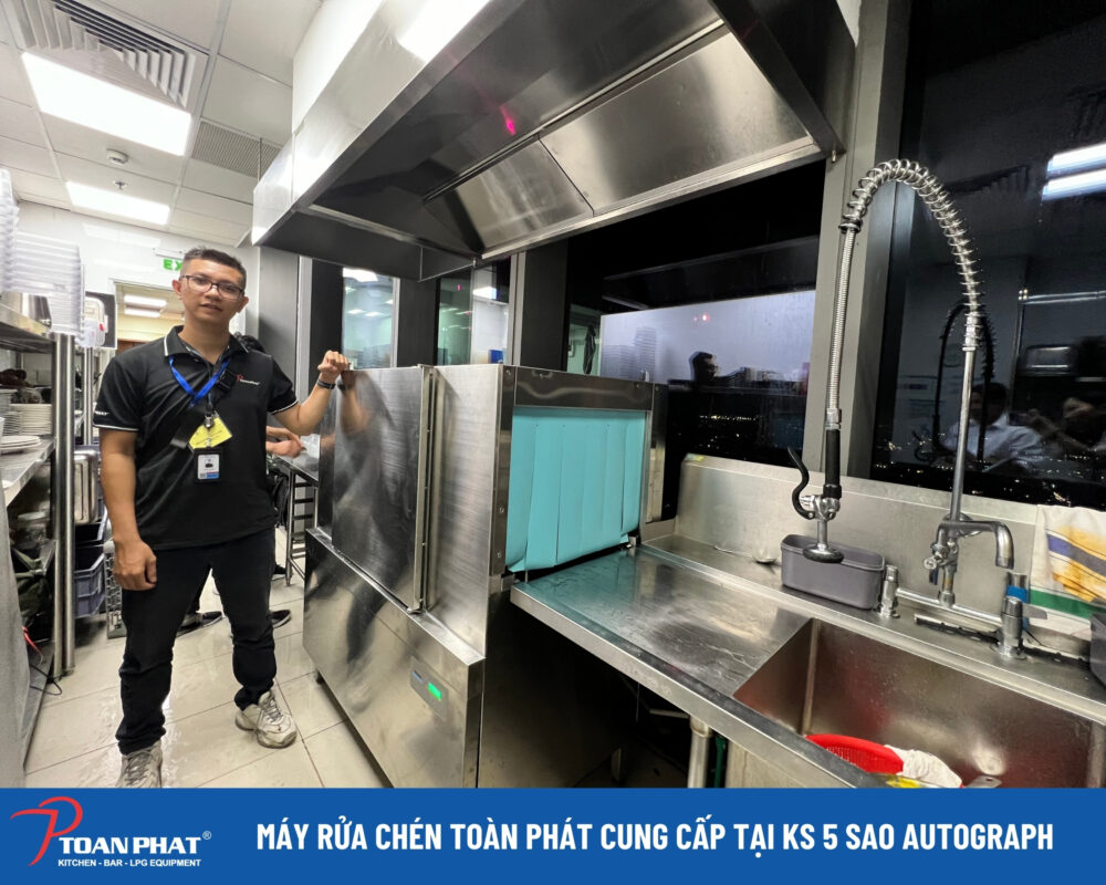 Máy rửa chén công nghiệp C50 Winterhalter do Toàn Phát cung cấp Máy rửa chén công nghiệp C50 Winterhalter do Toàn Phát cung cấp