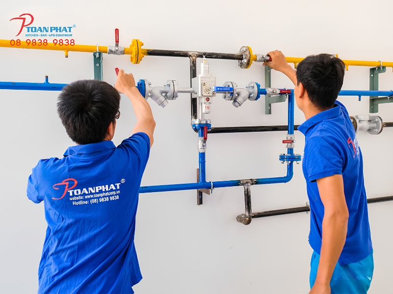 TOÀN PHÁT - THI CÔNG HỆ THỐNG GAS CÔNG NGHIỆP - BỒN GAS 1 Toàn Phát thi công hệ thống gas công nghiệp