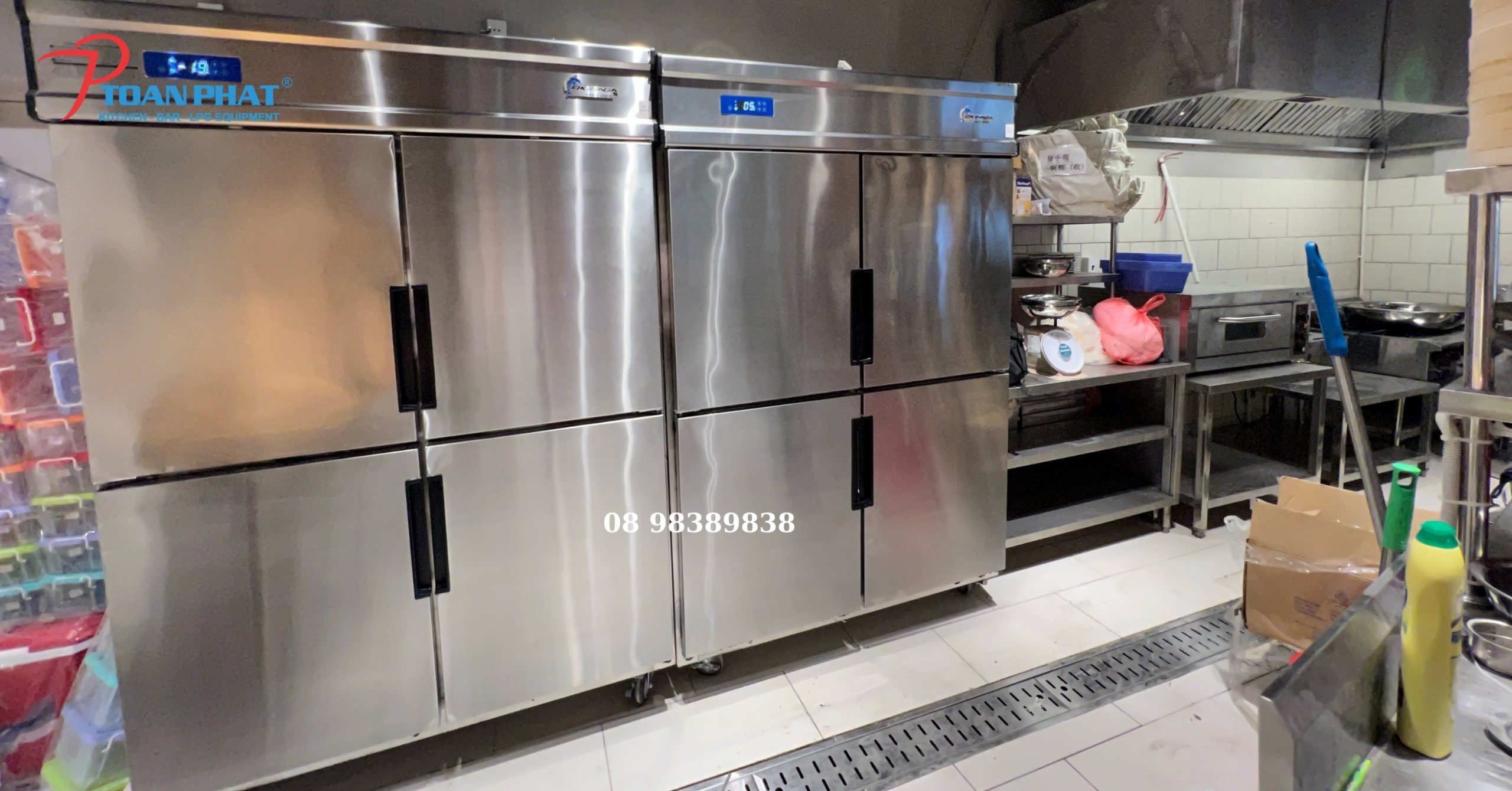 Nên mua tủ đông hay tủ mát công nghiệp phù hợp hơn? So sánh ưu nhược điểm chi tiết từ A đến Z 2 Tủ mát công nghiệp OKINAGA