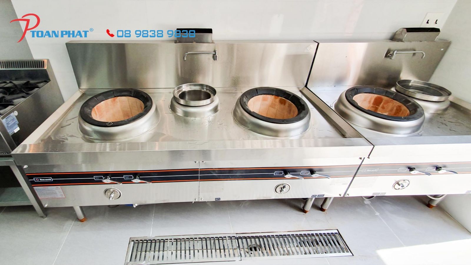 TẠI SAO NÊN CHỌN BẾP Á KHI TƯ VẤN THIẾT KẾ BẾP NHÀ HÀNG? 4 Tại sao nên chọn bếp á khi tư vấn thiết kế bếp nhà hàng?