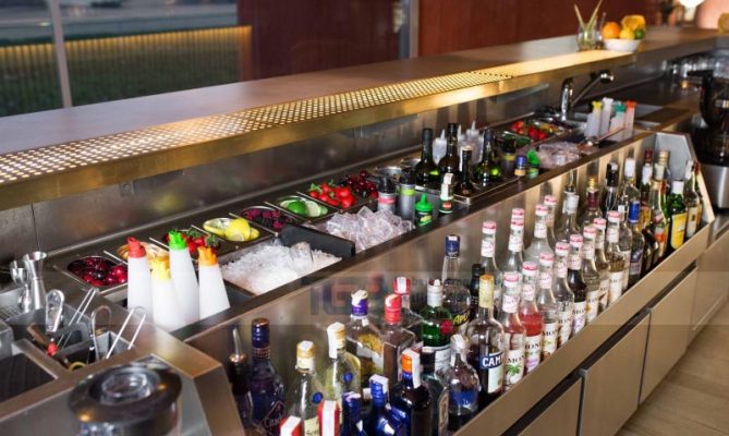 Quầy bar do Toàn Phát thi công