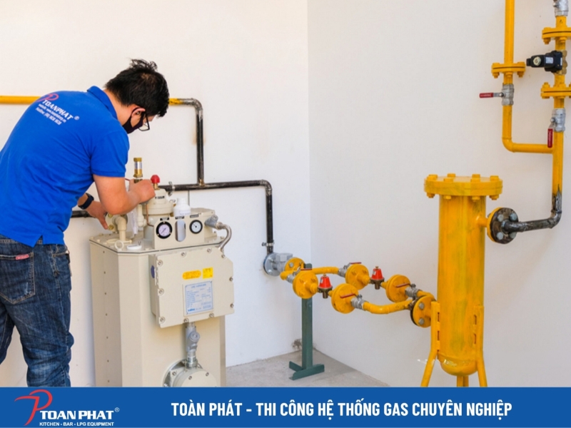 TOÀN PHÁT - THI CÔNG HỆ THỐNG GAS CÔNG NGHIỆP - BỒN GAS 9 Hệ thống gas công nghiệp