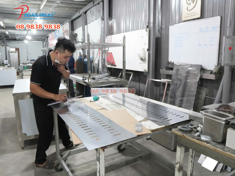 DỰ ÁN BẾP CÔNG NGHIỆP CÔNG TY TNHH CÀ PHÊ OUTSPAN VIỆT NAM 8 Lựa chọn vật liệu phù hợp