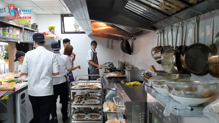 TIÊU CHUẨN & NGUYÊN TẮC THIẾT KẾ, THI CÔNG BẾP KHÁCH SẠN 8 tiêu chuẩn lắp đặt hệ thống thông gió