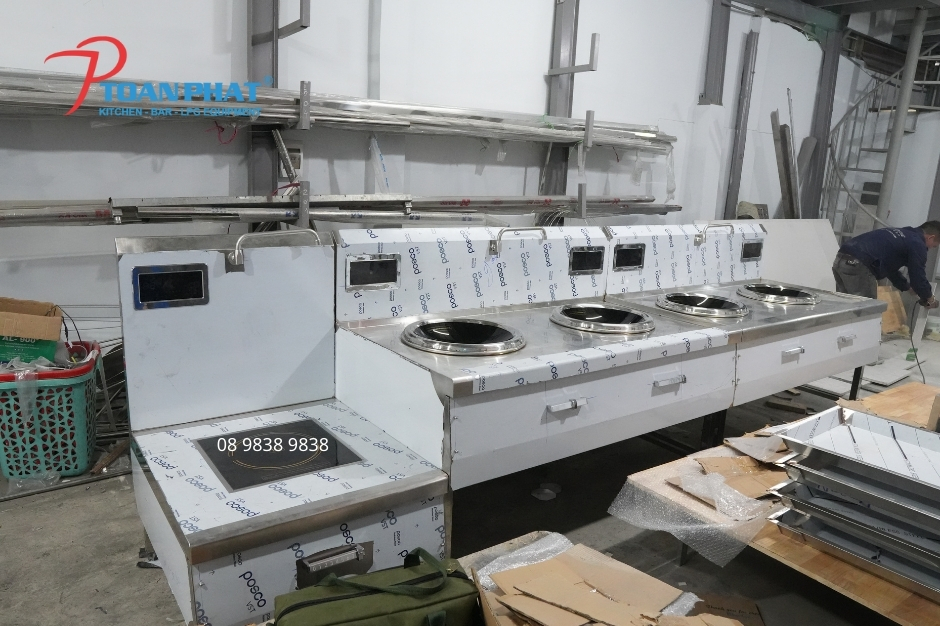 Sản xuất trực tiếp tại xưởng Toàn Phát