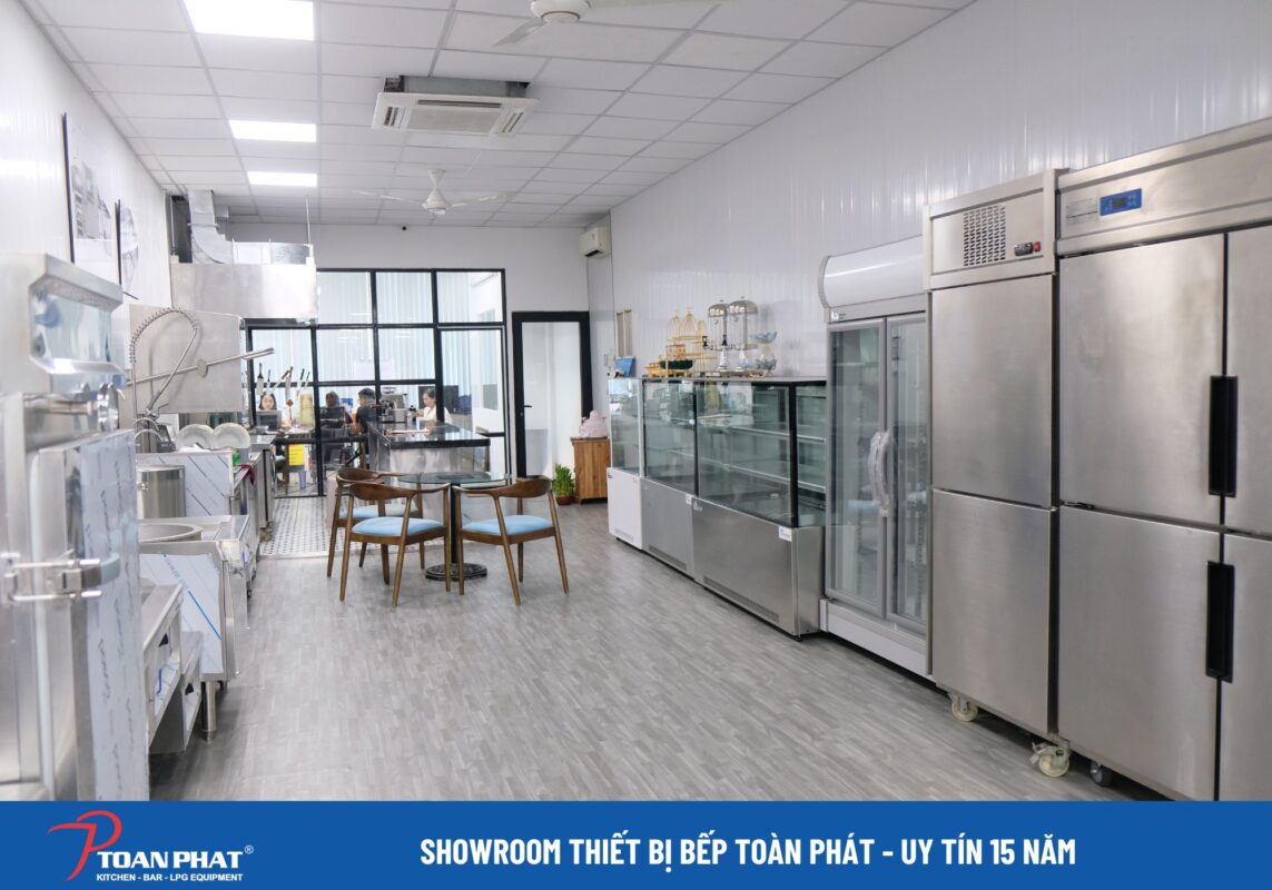BÁNH MÌ ĐÔNG LẠNH – XU HƯỚNG MỚI TRONG NGÀNH SẢN XUẤT BÁNH CÔNG NGHIỆP 2021 15 Showroom thiết bị bếp Toàn Phát