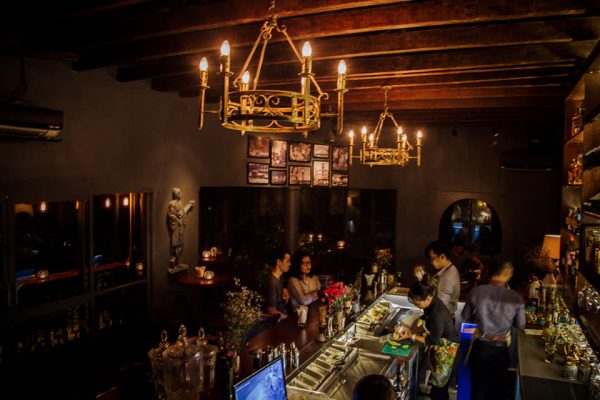 THI CÔNG VÀ THIẾT KẾ HỆ THỐNG QUẦY BAR TẠI TAMARIND BAR