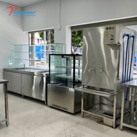Tủ mát công nghiệp trong nhà hàng, khách sạn