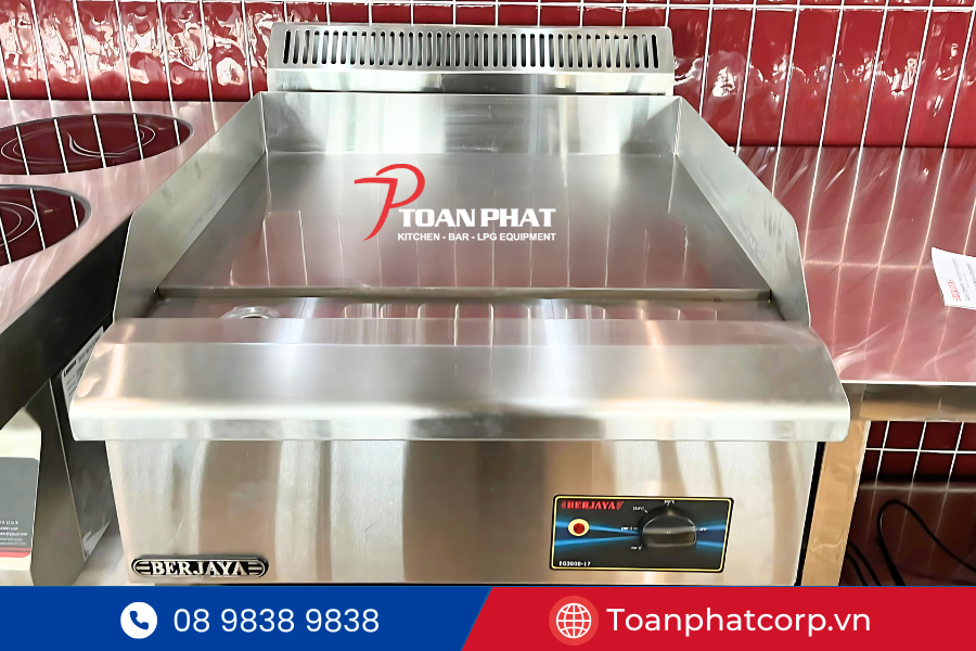 Dự án bếp công nghiệp nhà hàng tại tòa nhà Etown 6 | Thi công bởi Toàn Phát 6 Bếp chiên phẳng Berjaya