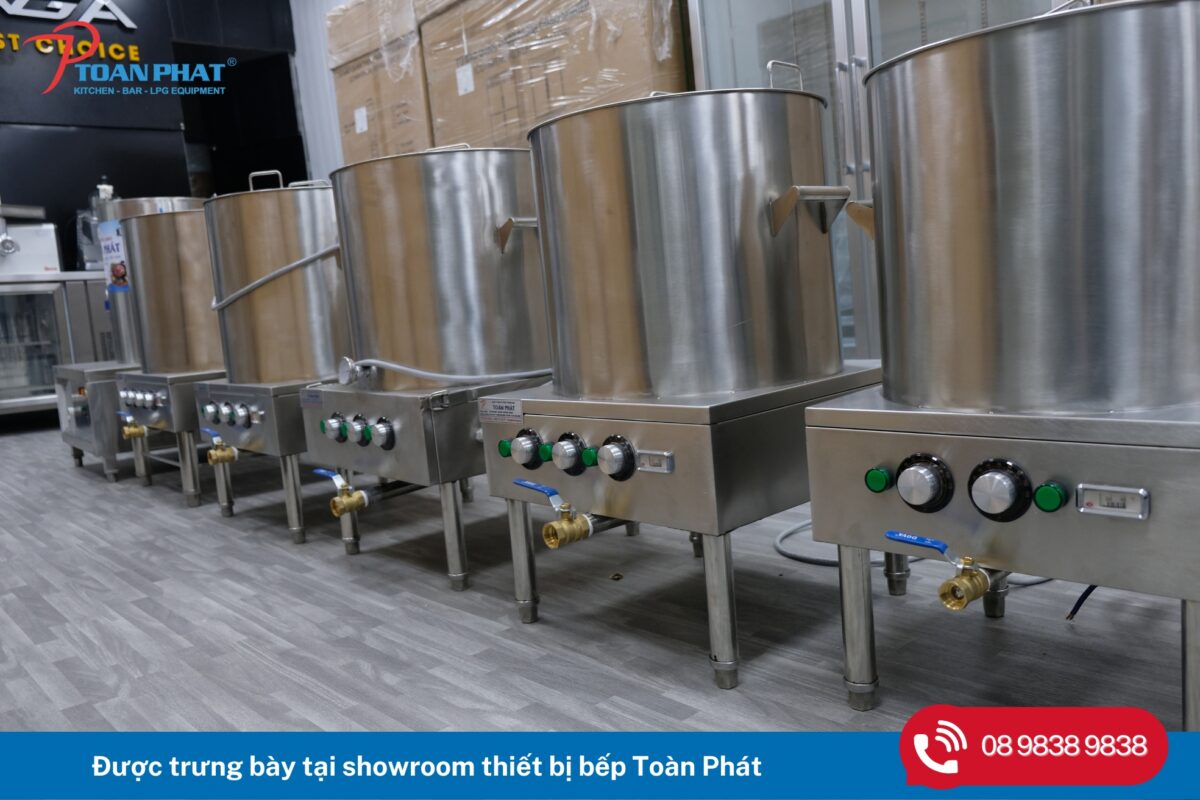Nồi nấu phở điện Toàn Phát tại showroom Toàn Phát