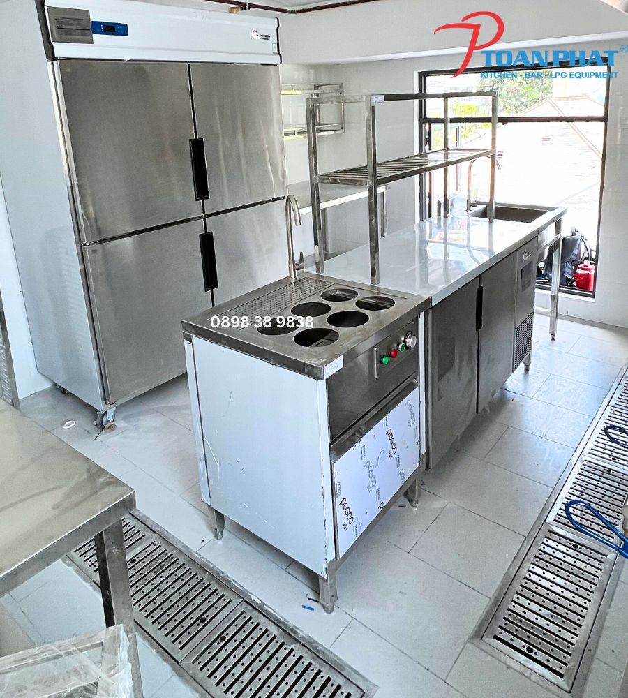 Bếp trụng mì - Trợ thủ đắc lực cho các quán ăn, nhà hàng