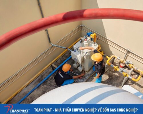 Bồn gas công nghiệp Toàn Phát thi công