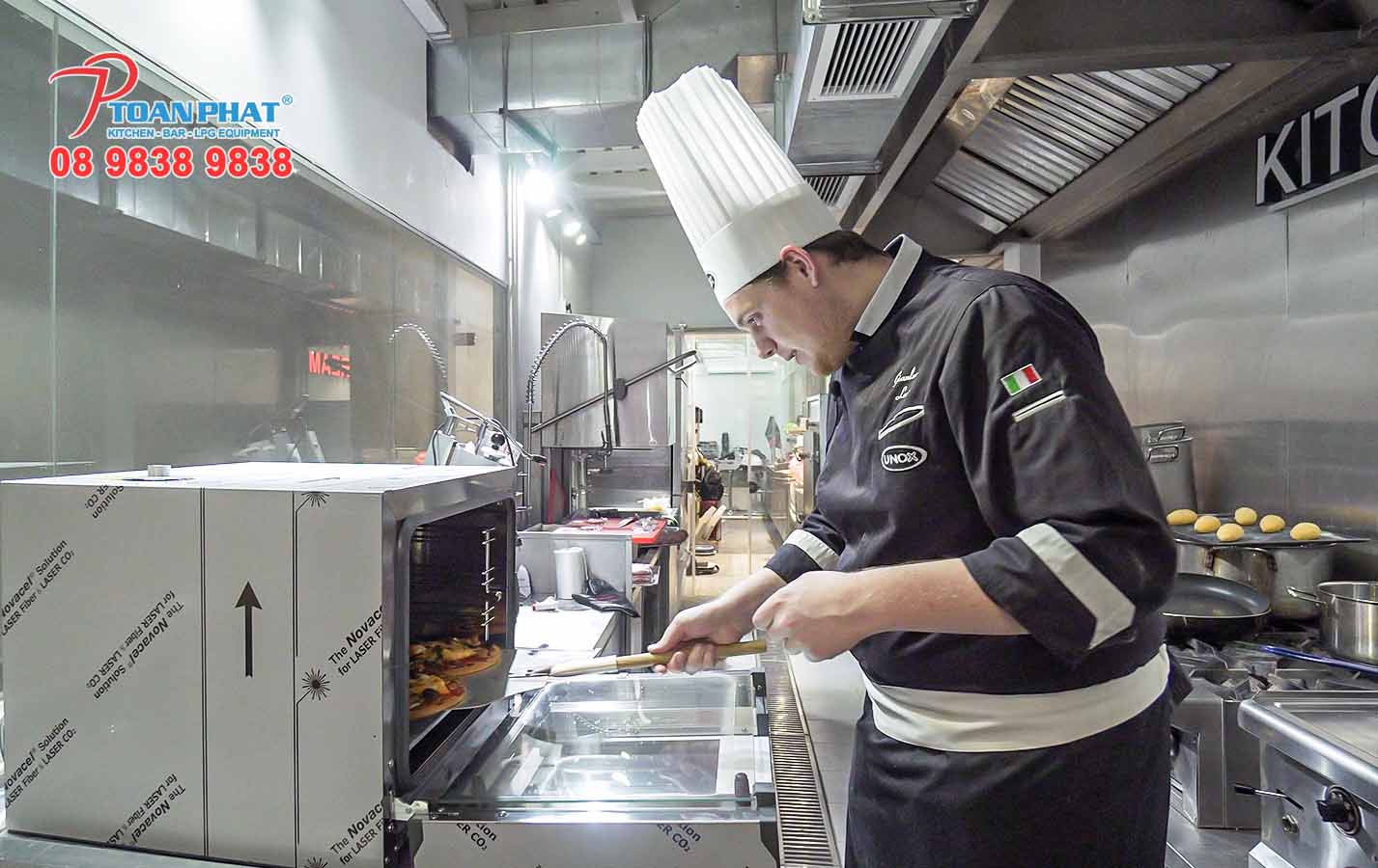 Lò nướng bánh công nghiệp UNOX