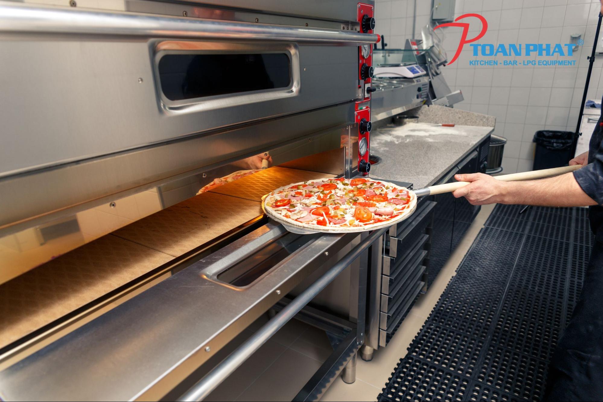 Lò nướng pizza băng chuyền