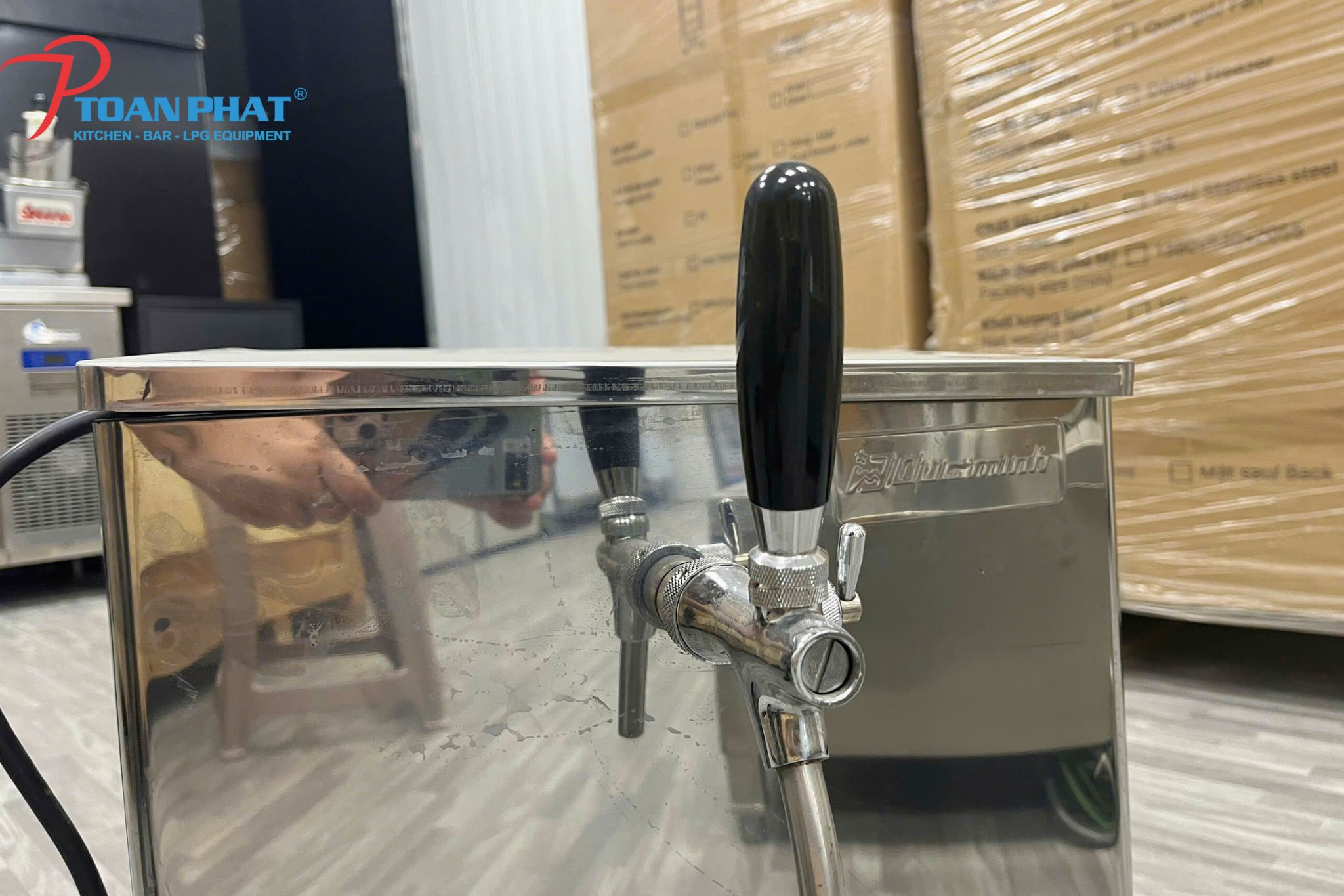 Đặc điểm và cấu tạo của tủ bảo quản bia