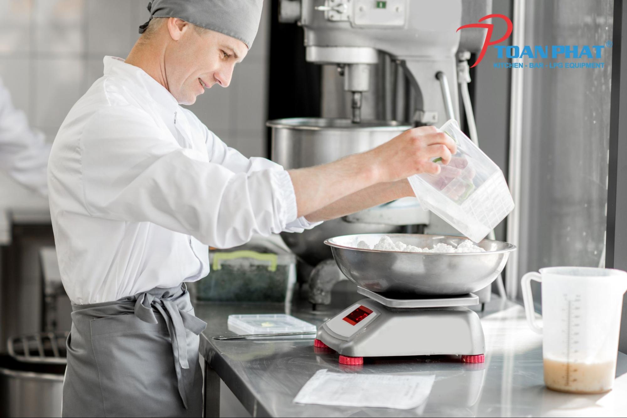 Tiêu chí chọn mua thiết bị làm bánh chất lượng và phù hợp