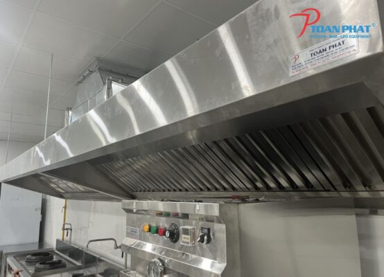 Chụp hút khói được làm từ inox