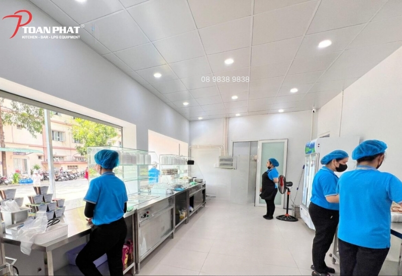 30+ Mẫu thiết kế bếp ăn bệnh viện 2025 - Tư vấn chi tiết từ A đến Z 7 Tiêu chuẩn vệ sinh an toàn thực phẩm cho khu bếp bệnh viện