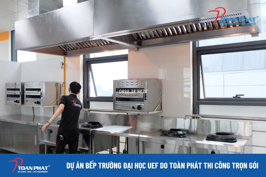 Toàn Phát thi công khu bếp thực hành cho trường đại học UEF – Nổi bật với máy rửa chén Winterhalter P50 2 Dự án bếp Trường đại học UEF do Toàn Phát thi công trọn gói