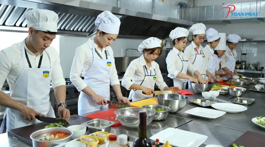 Bếp ăn công nghiệp: Tất tần tật thông tin bạn cần biết 11 Khu vực sơ chế