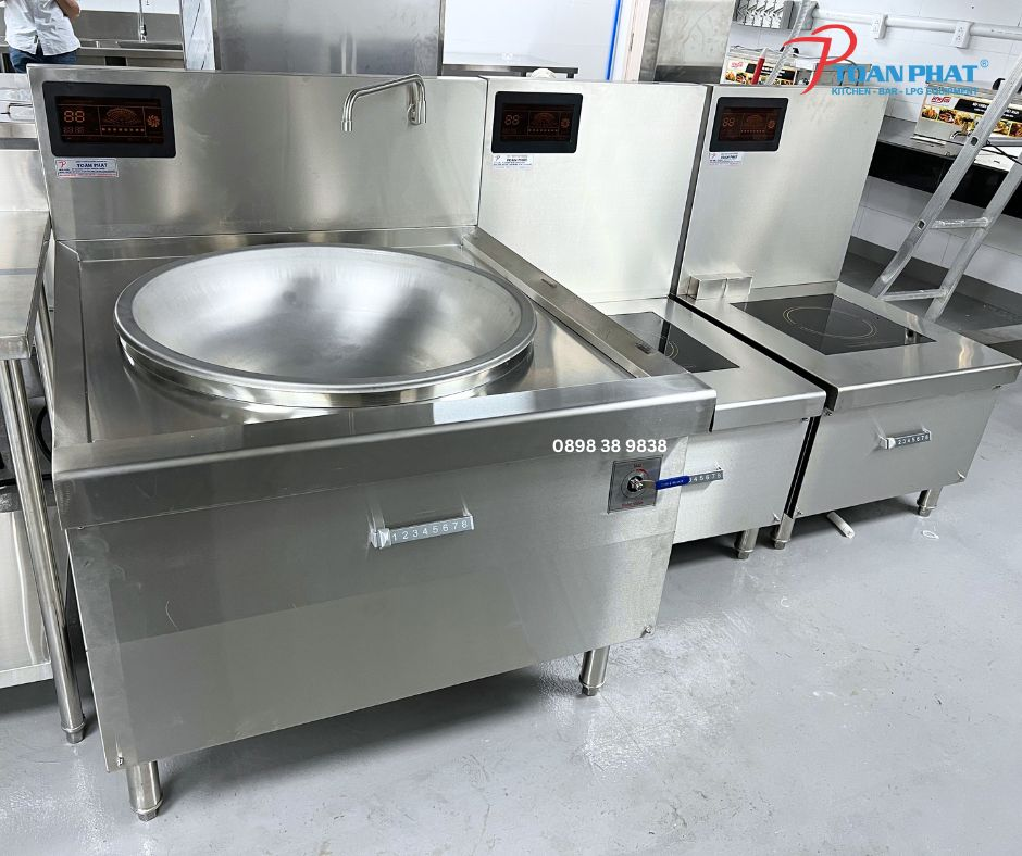 Vỏ và chân bếp từ