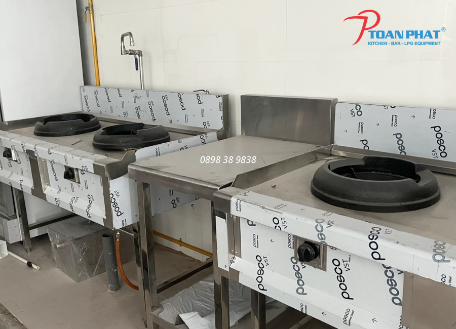 Quy trình cách vệ sinh bếp gas công nghiệp, bếp nhà hàng, khách sạn, bếp ăn công nghiệp hiệu quả nhất 2 Cách vệ sinh bếp gas công nghiệp