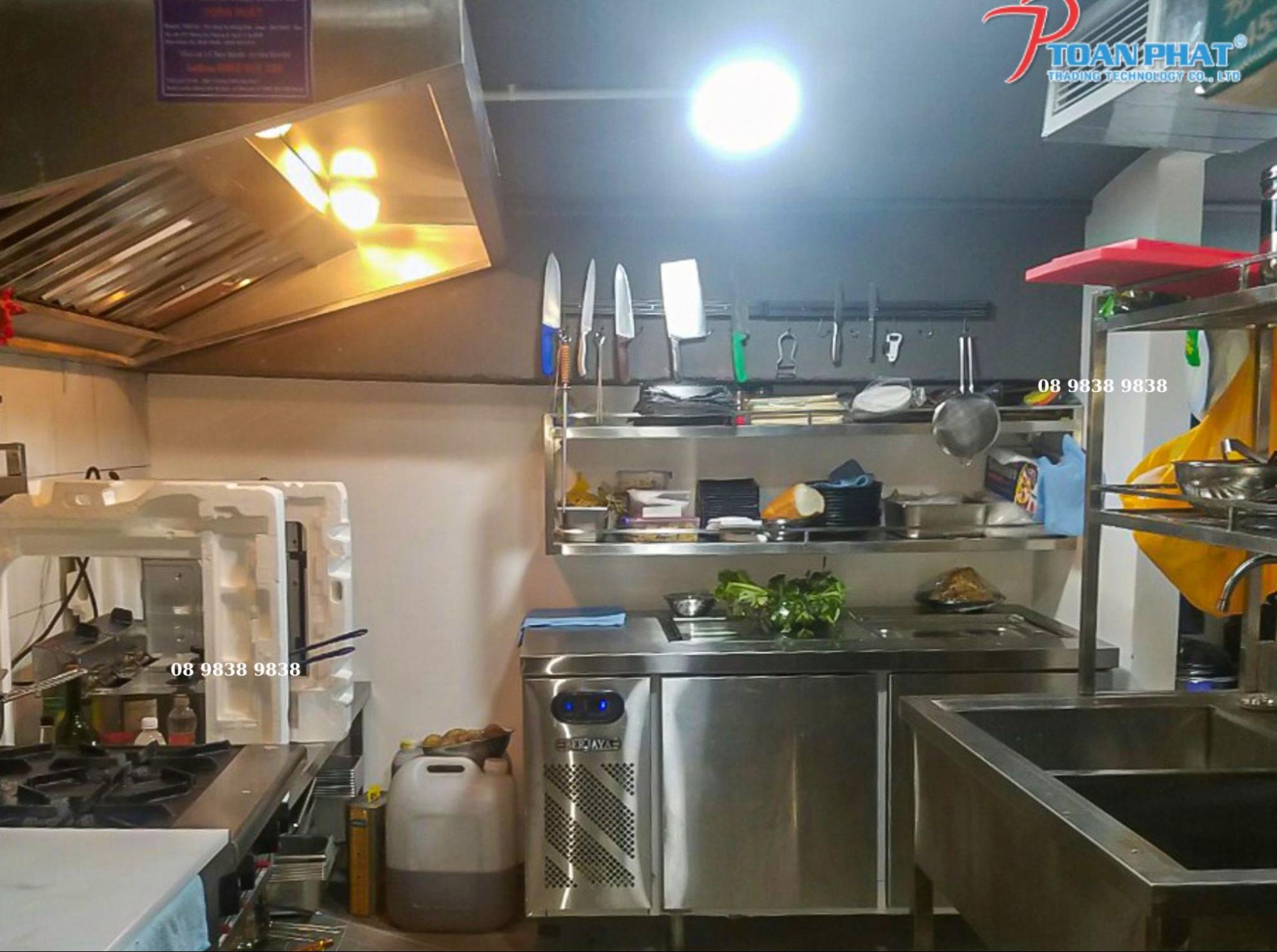 Hướng dẫn chọn Kích thước bếp công nghiệp chuẩn xác và phù hợp nhất 10 Sắp xếp thiết bị hợp lý để tối ưu không gian