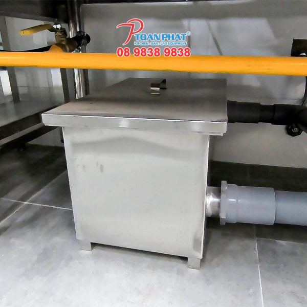 Thiết kế Hệ thống rửa chén công nghiệp hoàn chỉnh cho bếp ăn công nghiệp như thế nào cho hiệu quả? 8 Hệ thống xử lý nước thải và tách dầu mỡ