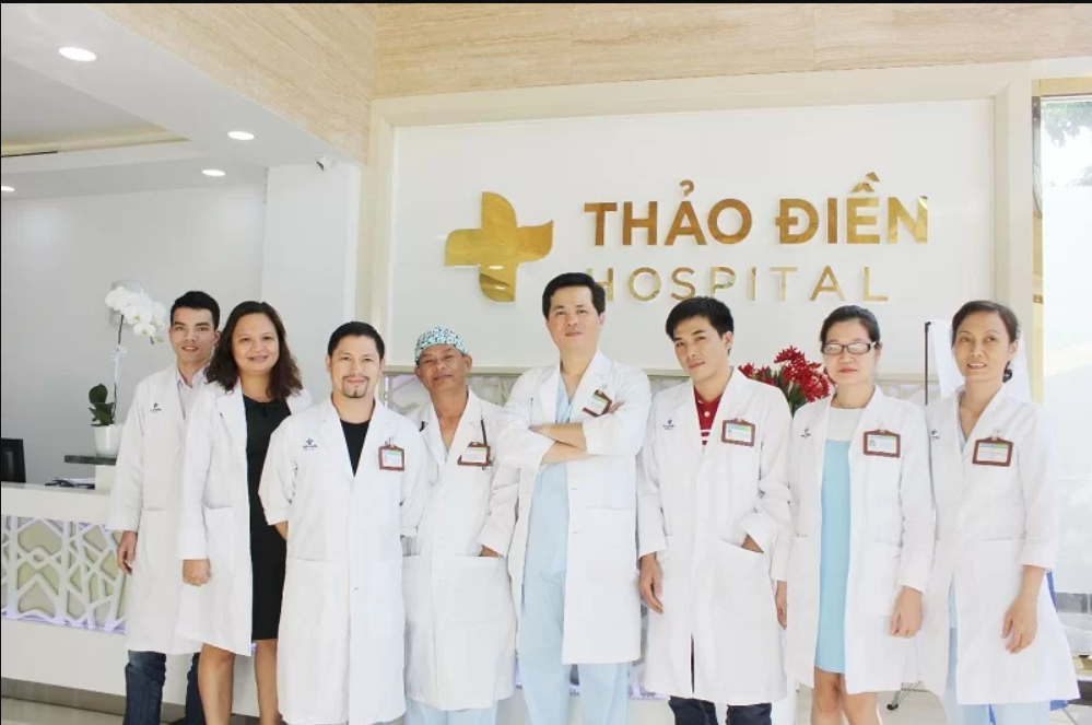 CUNG CẤP THIẾT BỊ BẾP CÔNG NGHIỆP CHO BỆNH VIỆN QUỐC TẾ THẢO ĐIỀN QUẬN 2 2 Đội ngũ y bác sĩ bệnh viên Thảo Điền luôn tìm tới những công nghệ Y khoa tiến bộ