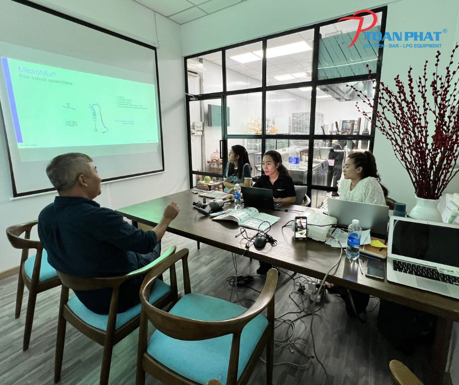 TRAINING ROBOT COUPE