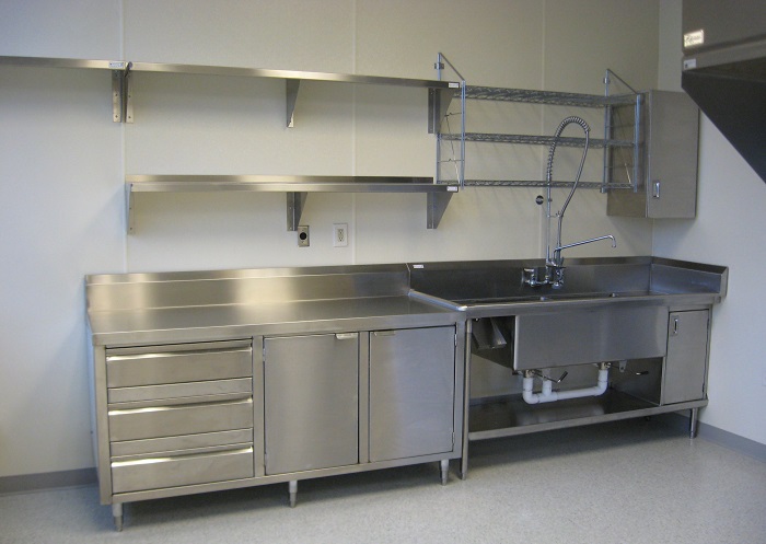 Các loại kệ inox thích hợp cho bếp nhà hàng 5 Lưu ý khi chọn kệ inox nhà hàng