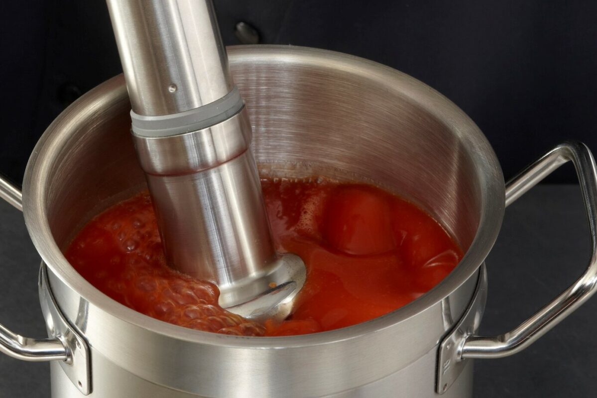 may xay tron cam tay 1199x800 1